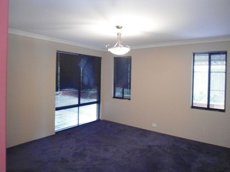 33 Mallard Way, Baldivis WA 6171