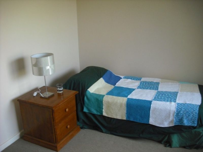 4 Dunsky Pass, Secret Harbour WA 6173