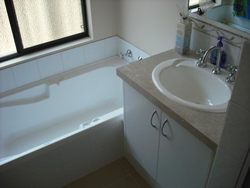 4 Dunsky Pass, Secret Harbour WA 6173