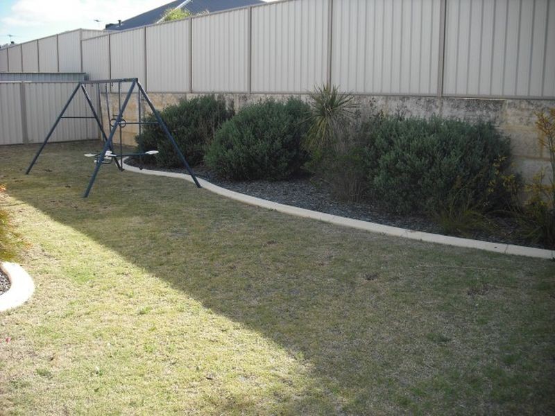 113 Forty Road, Secret Harbour WA 6173