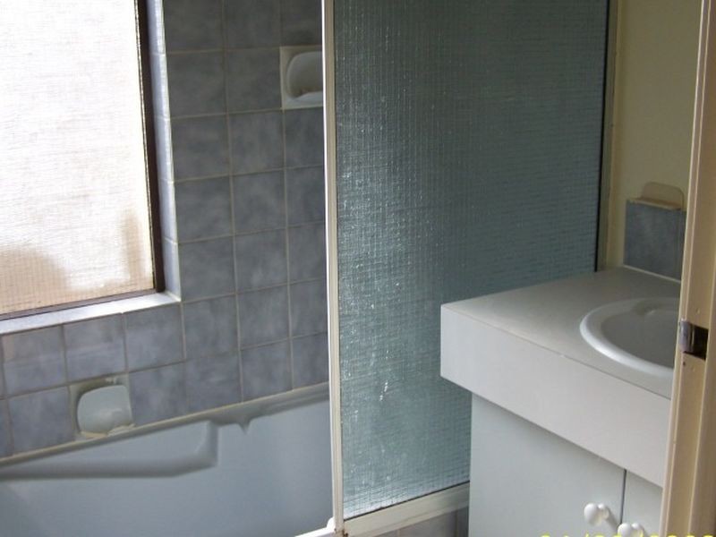 42 Minigwal Loop, Waikiki WA 6169