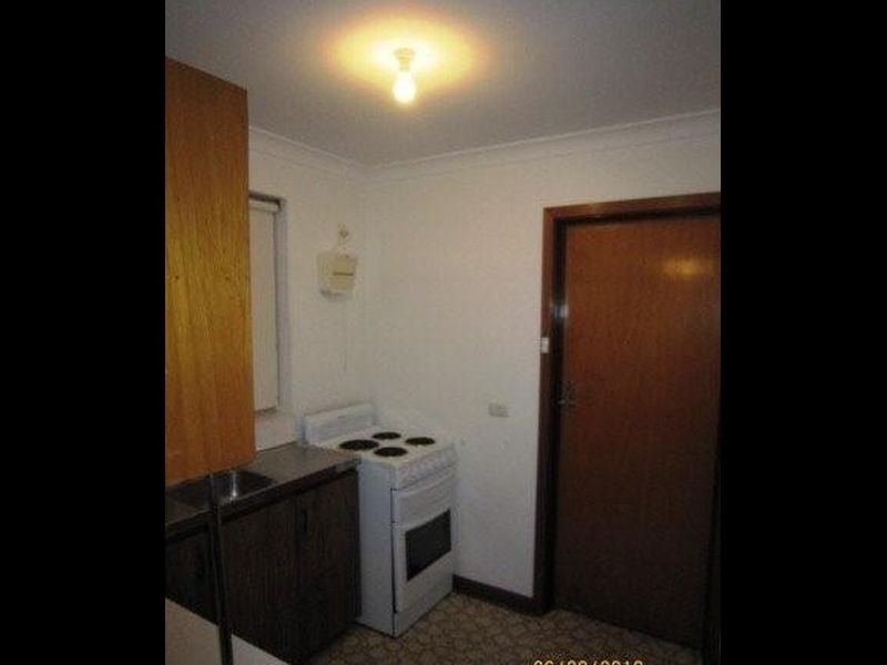 30 Liverpool Street, Shoalwater WA 6169