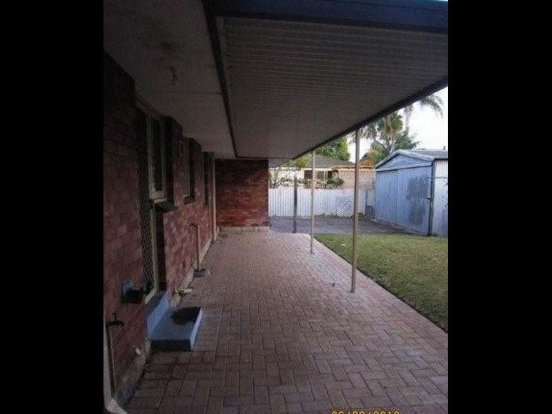 30 Liverpool Street, Shoalwater WA 6169