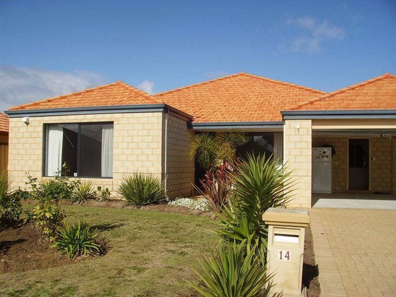 14 Freeling Road, Port Kennedy WA 6172