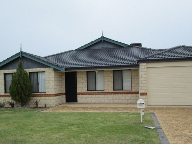 18 Kinsale Bend, Port Kennedy WA 6172