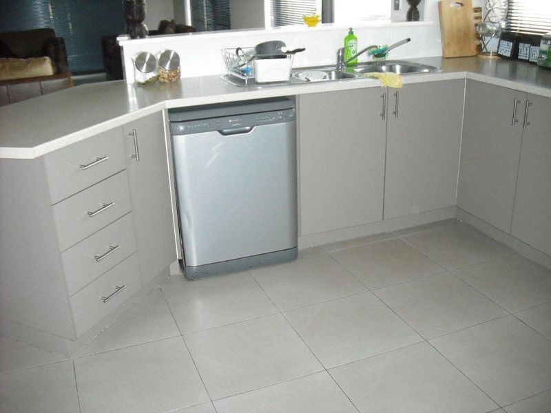 27 Frenchmans Crescent, Secret Harbour WA 6173