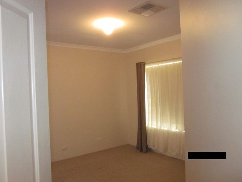 29 Montmatre Green, Port Kennedy WA 6172