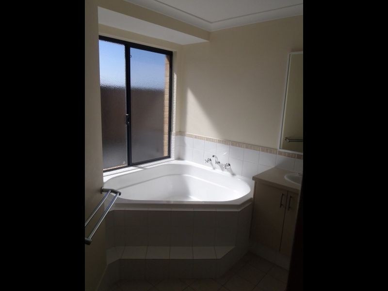 64 Lemon Gum Drive, Baldivis WA 6171