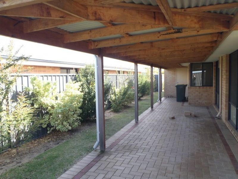 64 Lemon Gum Drive, Baldivis WA 6171