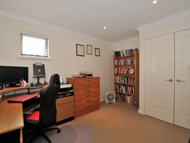 82 Waterfront Parkway, Shoalwater WA 6169