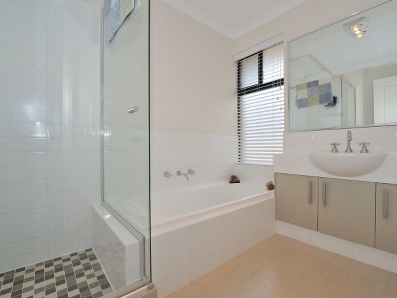 82 Waterfront Parkway, Shoalwater WA 6169