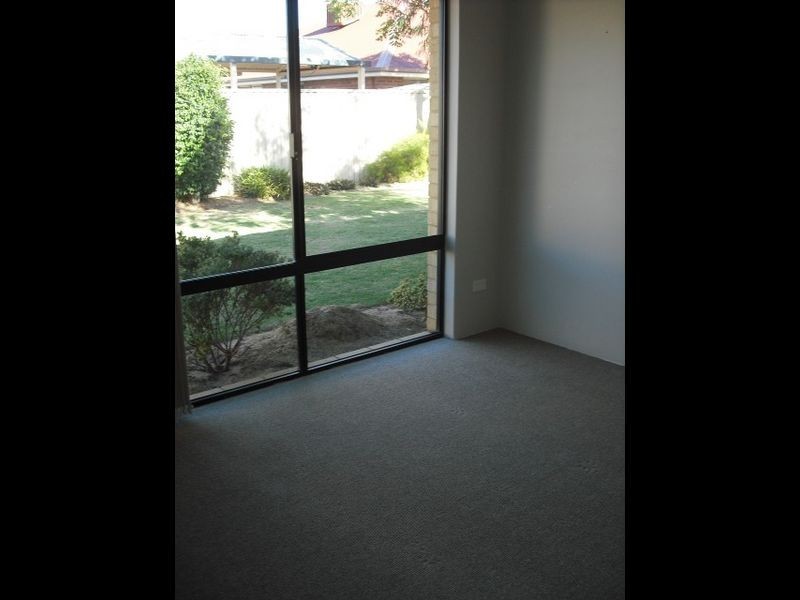 83 Forty Road, Secret Harbour WA 6173