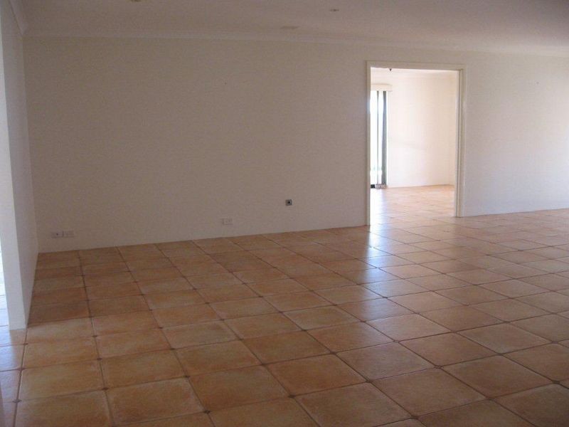 12 Fremont Crescent, Secret Harbour WA 6173