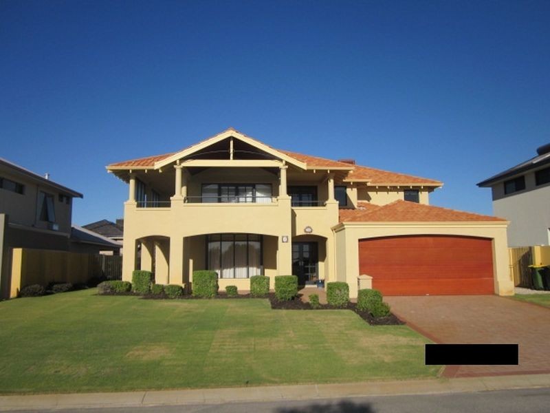19 Cobblestone Circuit, Secret Harbour WA 6173