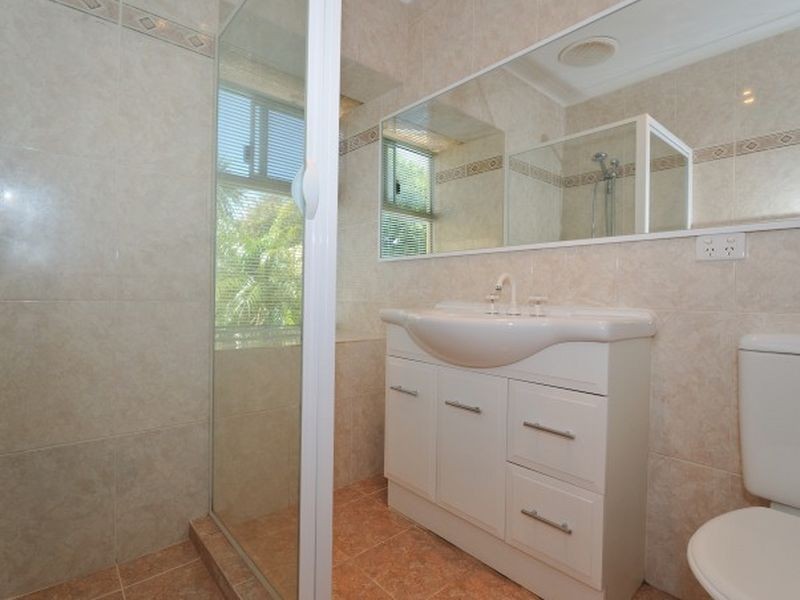 27 Seahaven Street, Safety Bay WA 6169