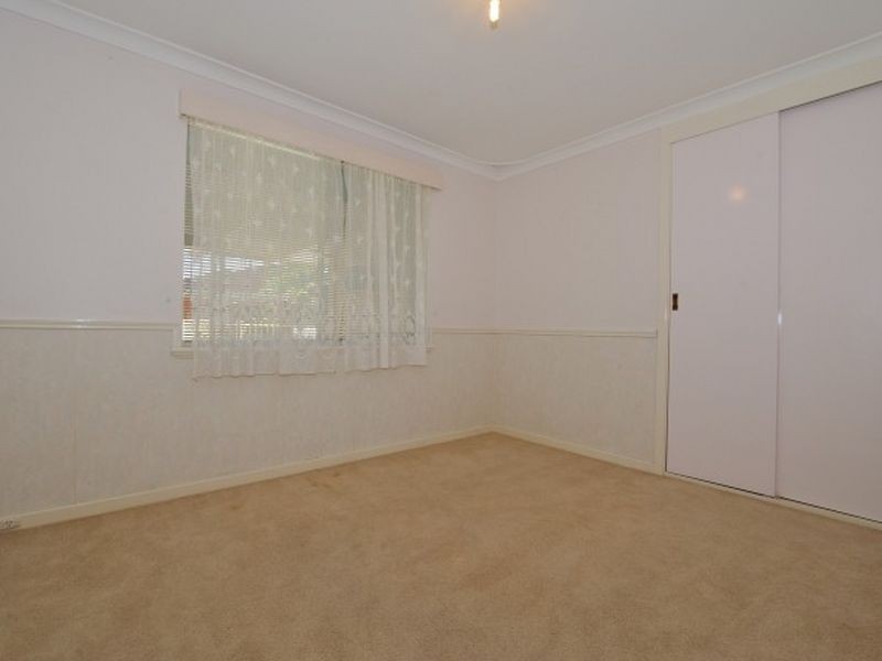 27 Seahaven Street, Safety Bay WA 6169