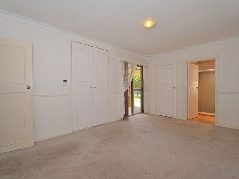 27 Seahaven Street, Safety Bay WA 6169