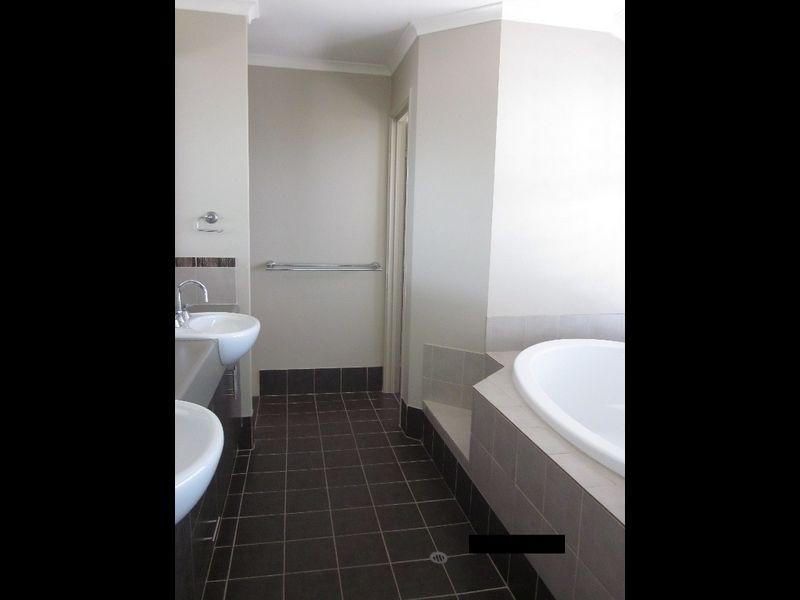 22 Claiborne Road, Secret Harbour WA 6173