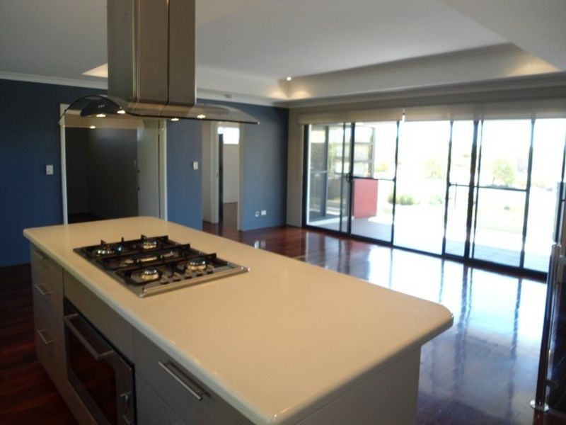 1B Fourth Avenue, Shoalwater WA 6169