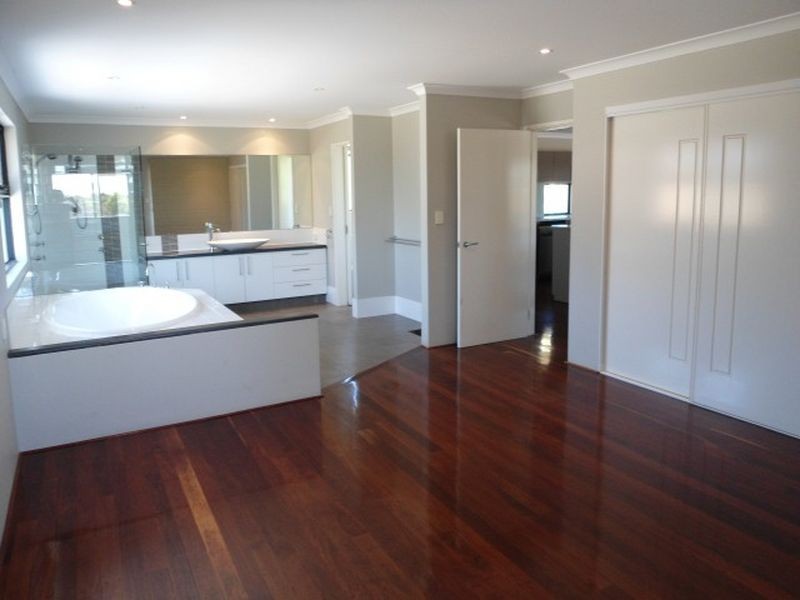 1B Fourth Avenue, Shoalwater WA 6169