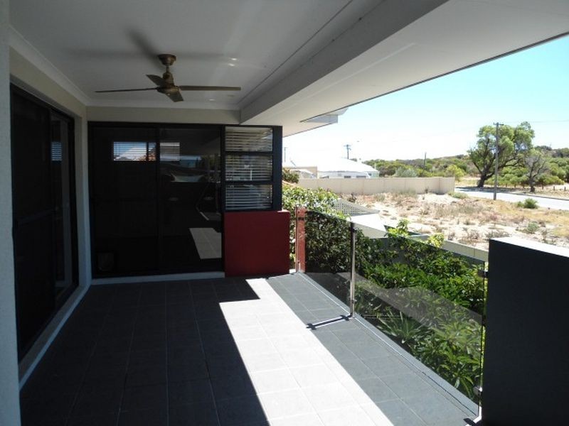 1B Fourth Avenue, Shoalwater WA 6169