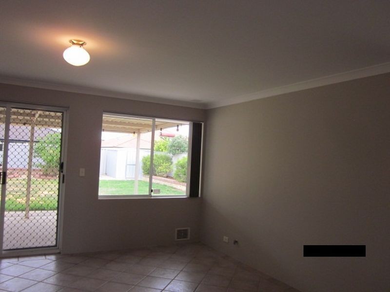 5 Bunda Place, Waikiki WA 6169