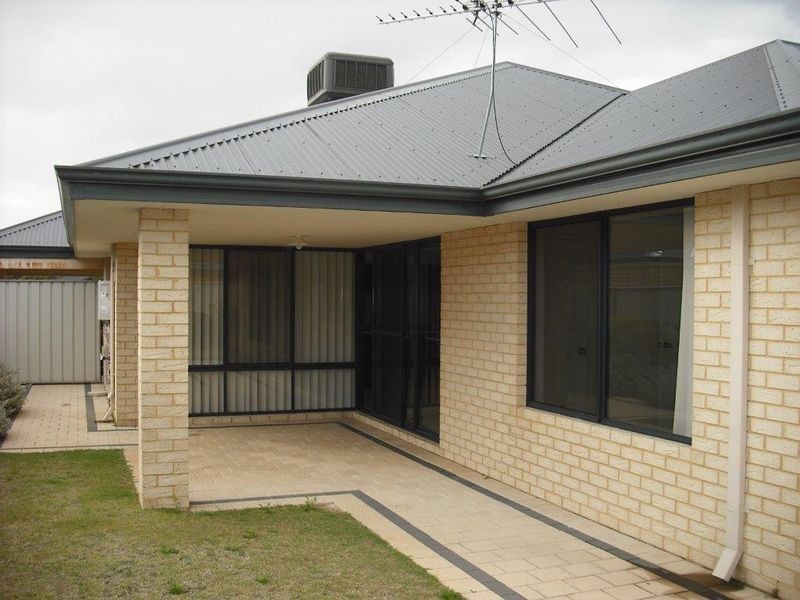 18 Voltaire Way, Secret Harbour WA 6173