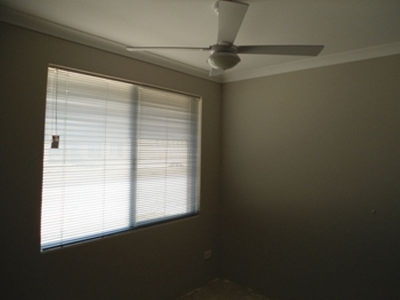 40 Sorrento Turn, Secret Harbour WA 6173