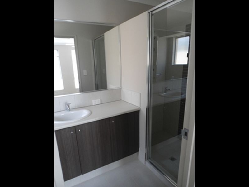 40 Sorrento Turn, Secret Harbour WA 6173