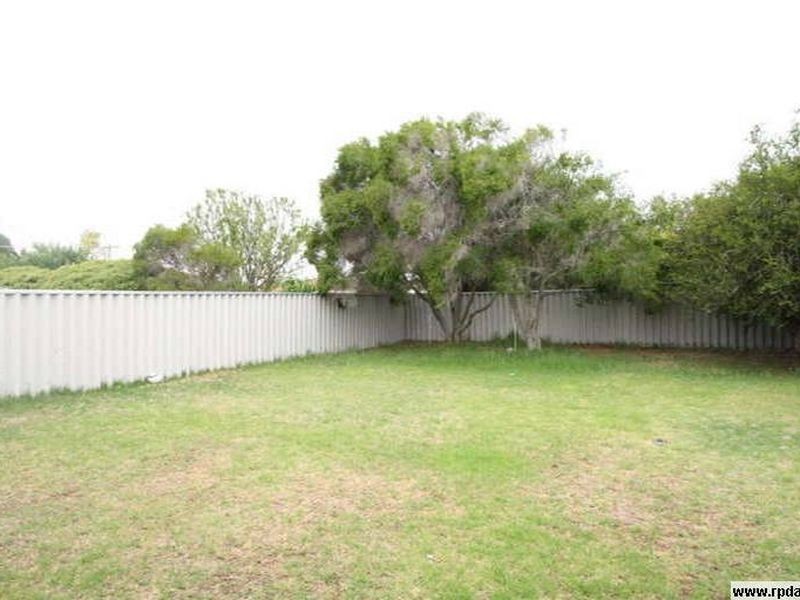 30 Kurrajong Street, Safety Bay WA 6169