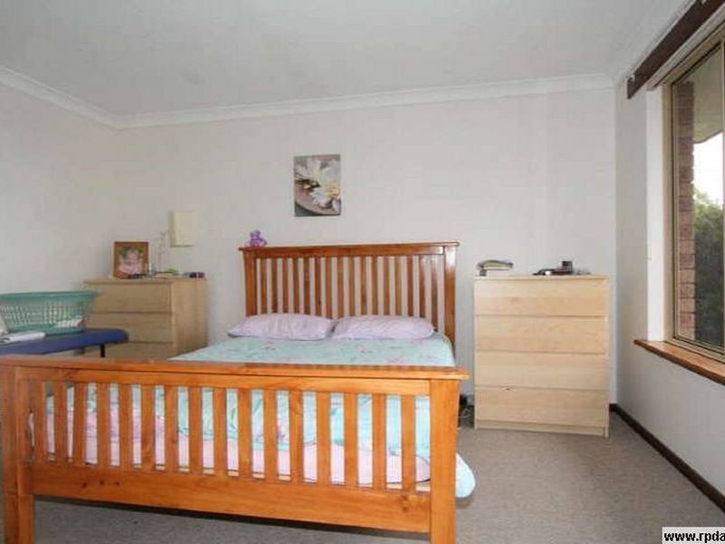 30 Kurrajong Street, Safety Bay WA 6169