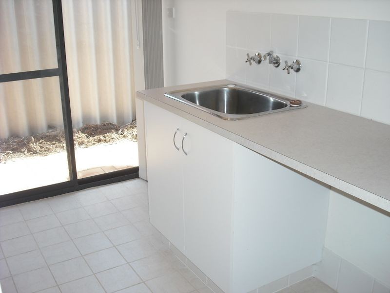 11 Crusoe Link, Secret Harbour WA 6173