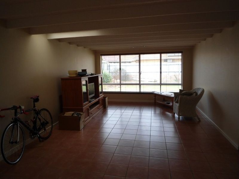 25 Okehampton Road,, Warnbro WA 6169