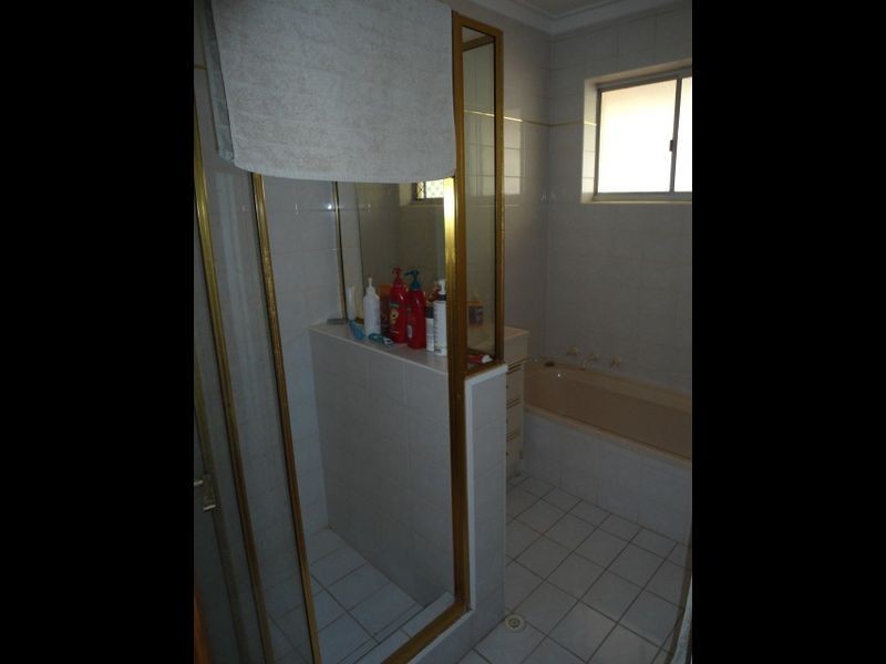 25 Okehampton Road,, Warnbro WA 6169