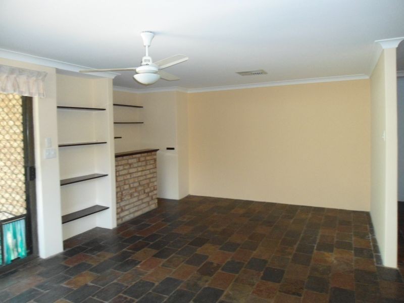 31 Lynda Crescent, Cooloongup WA 6168