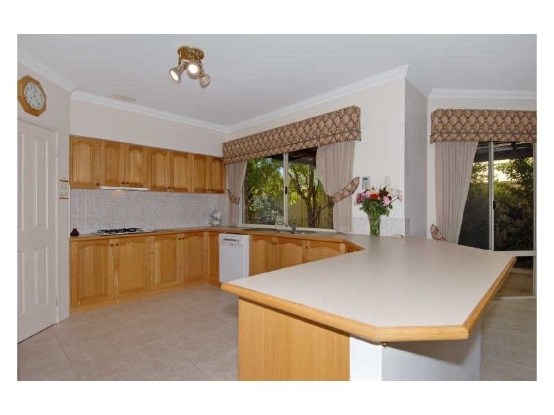 115 Huxtable Terrace, Baldivis WA 6171