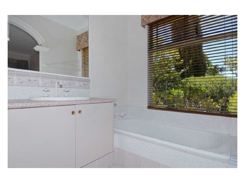 115 Huxtable Terrace, Baldivis WA 6171