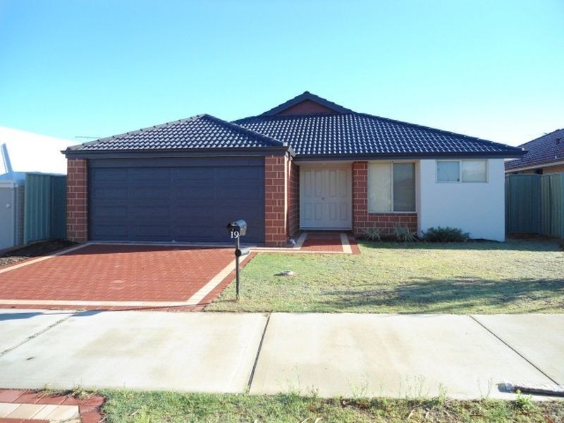 19 Blaxland Terrace, Baldivis WA 6171