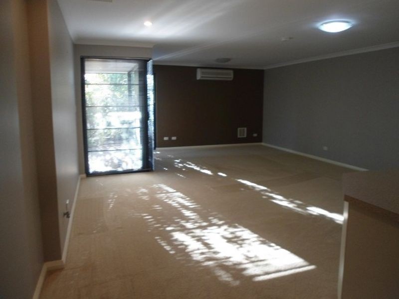 11/36 Epsilon Way, Rockingham WA 6168