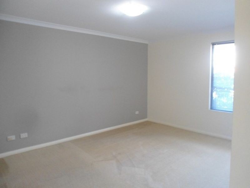 11/36 Epsilon Way, Rockingham WA 6168