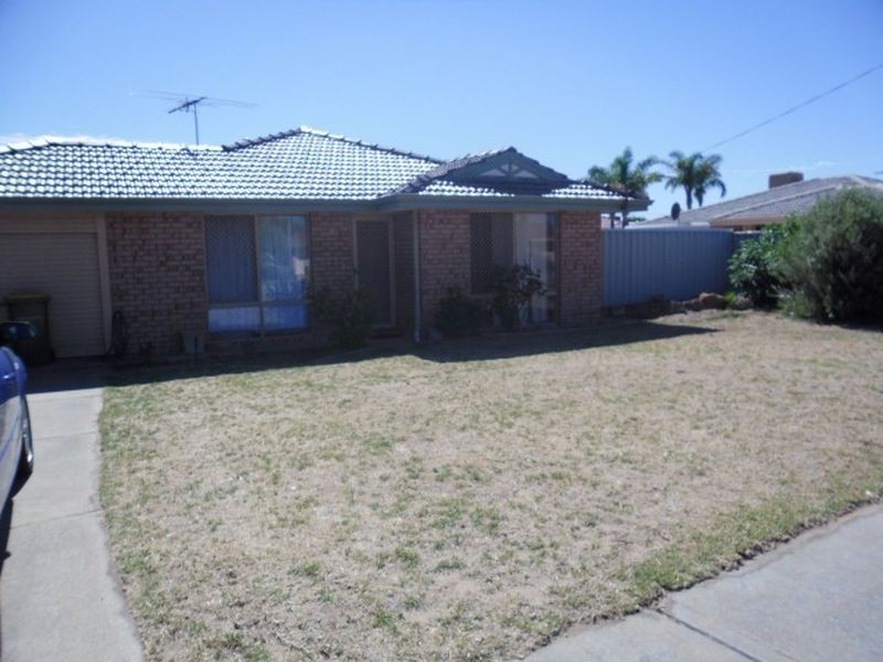 48 Colville Street, Waikiki WA 6169