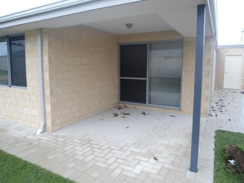 36 Sorrento Turn, Secret Harbour WA 6173