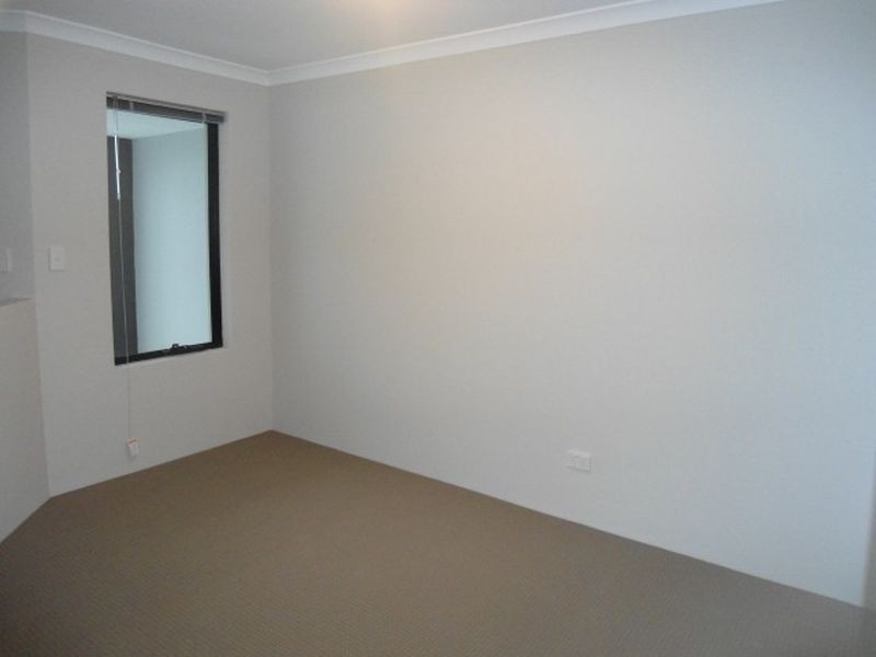 36 Sorrento Turn, Secret Harbour WA 6173