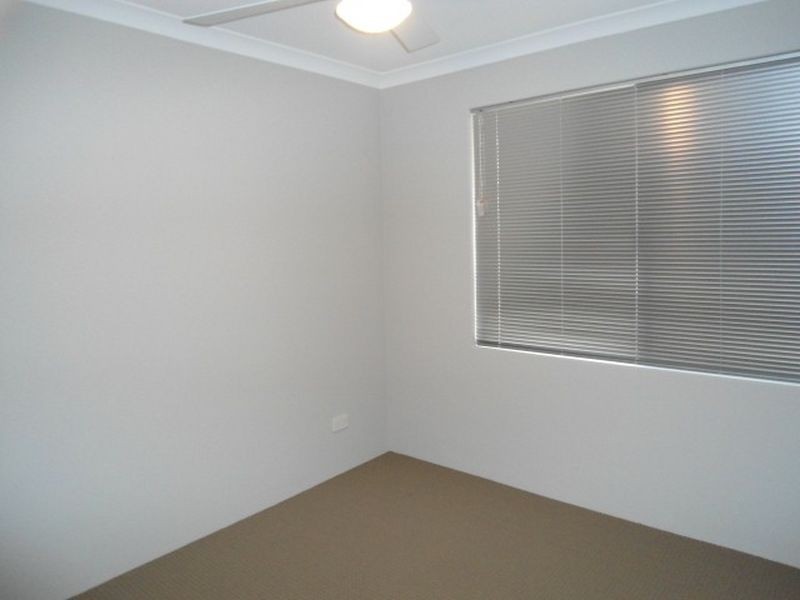 36 Sorrento Turn, Secret Harbour WA 6173