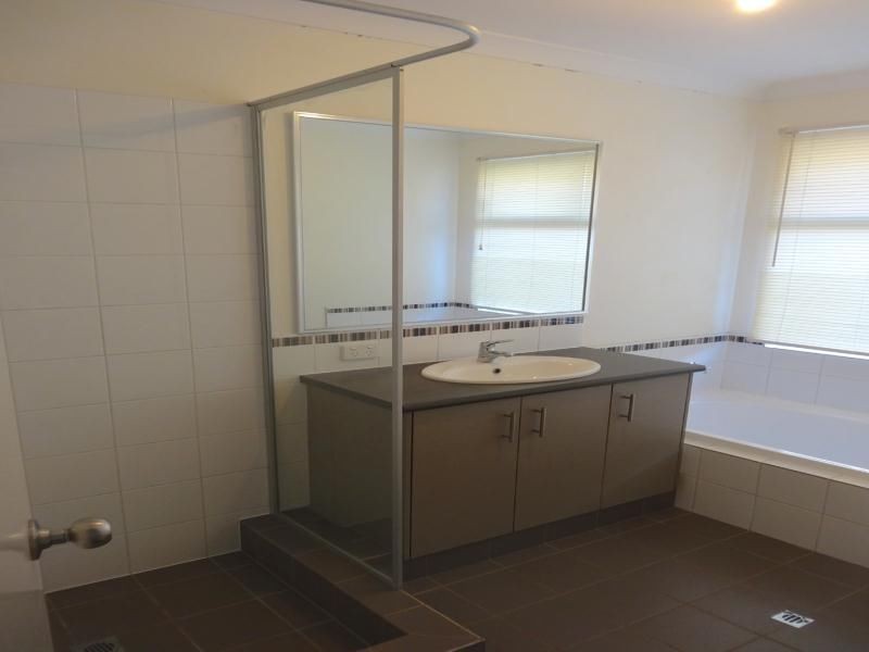 10 Chestnut Way, Baldivis WA 6171