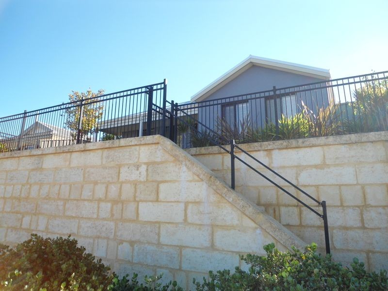 15 Wallingford Crescent, Wellard WA 6170