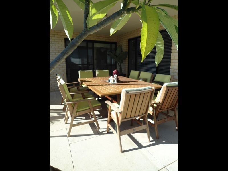 15 Wallingford Crescent, Wellard WA 6170