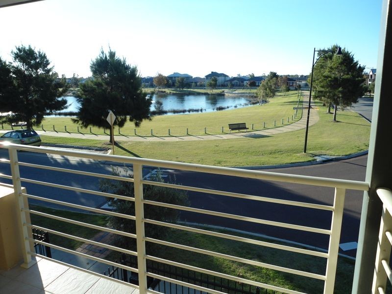 44 Waterfront Parkway, Shoalwater WA 6169