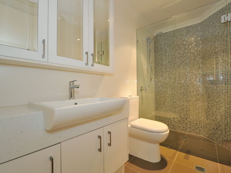 2/3 Rockingham Beach Road, Rockingham WA 6168