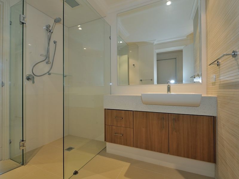 3/3 Rockingham Beach Road, Rockingham WA 6168